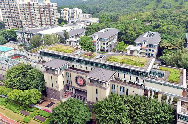 香港嶺南大學(xué)招收內(nèi)地高考生的分?jǐn)?shù)是多少？