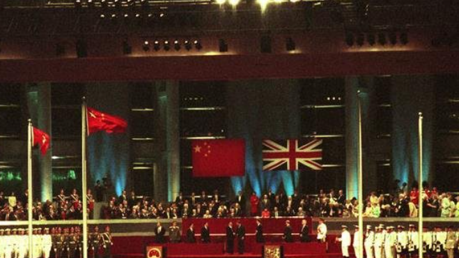 香港回歸前很多人移民嗎？為什么呢？